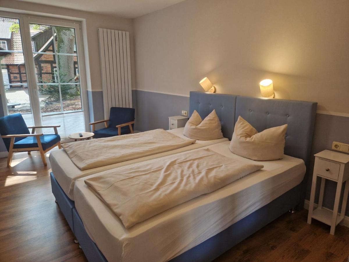 Landhotel Michaelishof Bergen (Lower-Saxony) Exterior foto