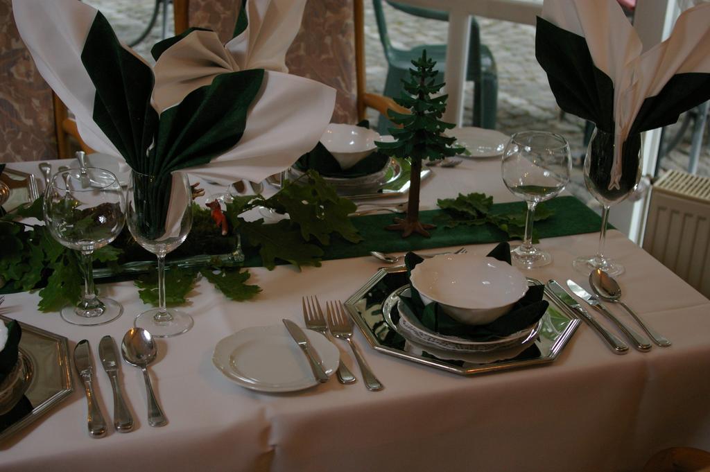Landhotel Michaelishof Bergen (Lower-Saxony) Exterior foto