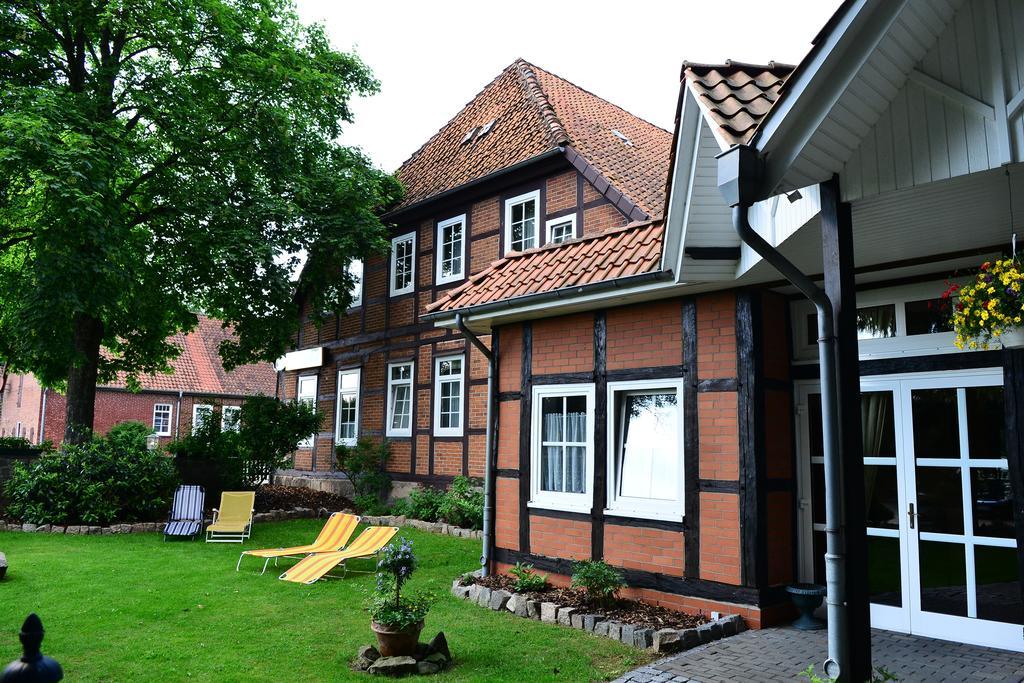 Landhotel Michaelishof Bergen (Lower-Saxony) Exterior foto